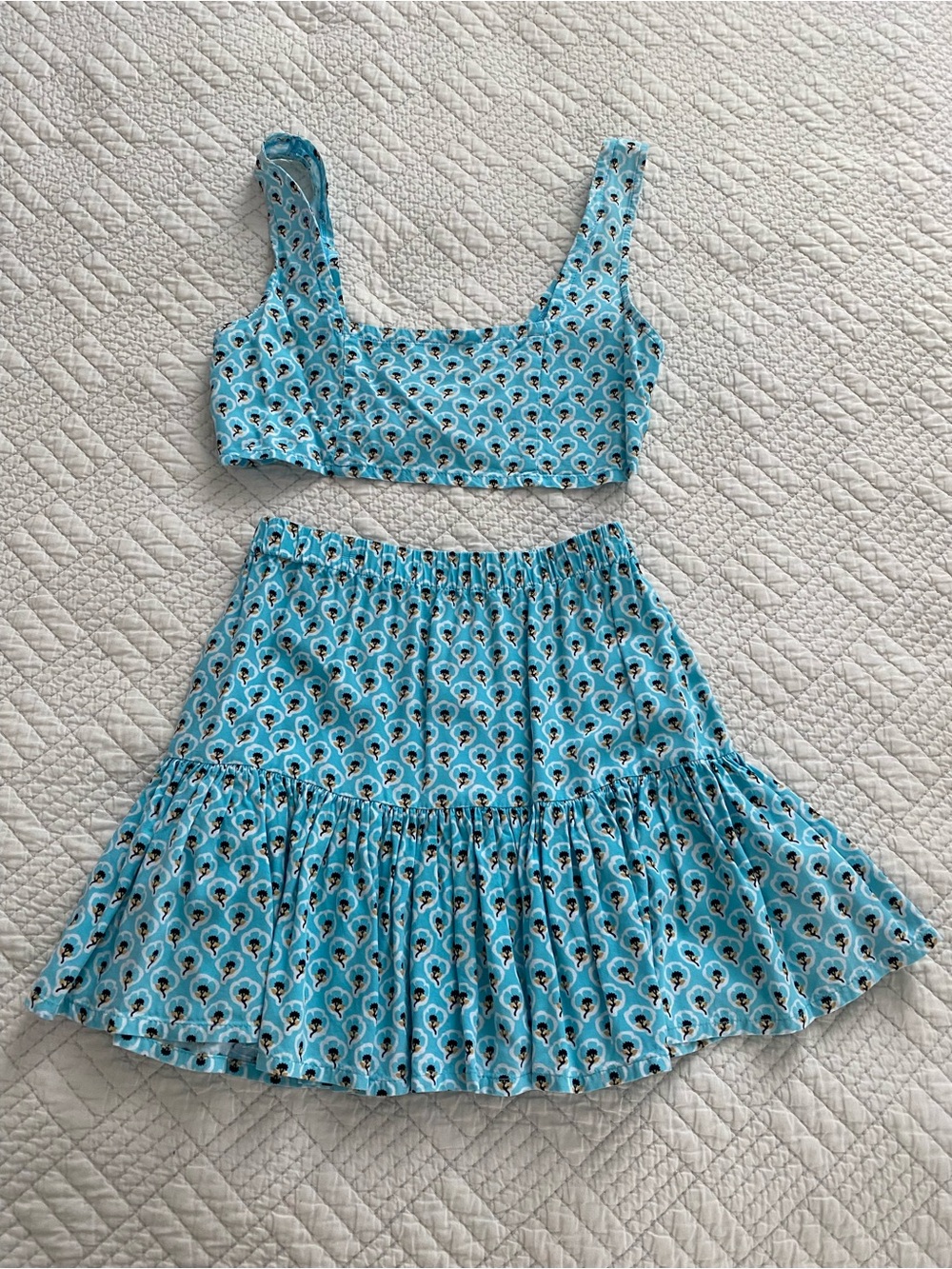 Valija Blue Floral Women's Top & Skirt Set